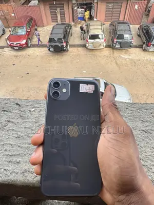 Apple iPhone 11 64 GB Black
