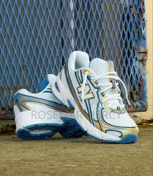 Asics Shoe