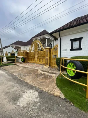 4bdrm Duplex in Copa Cobena, Zone B for sale