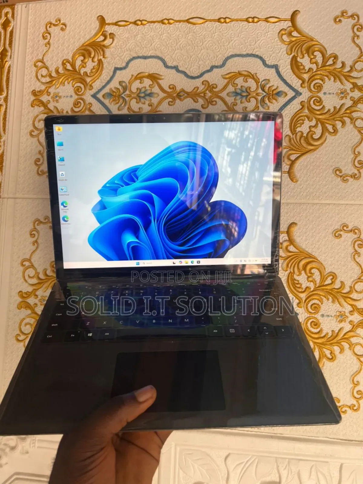 Laptop 8GB Intel Core i7 SSD 256GB