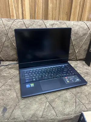 Laptop MSI Vector GP66HX 12UGS 32GB Intel Core i9 SSD 1T