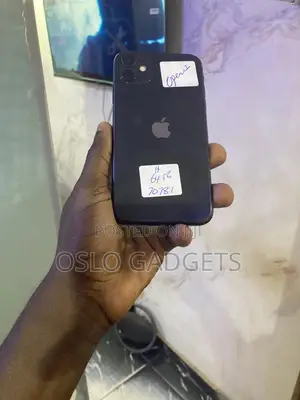 Apple iPhone 11 64 GB Black