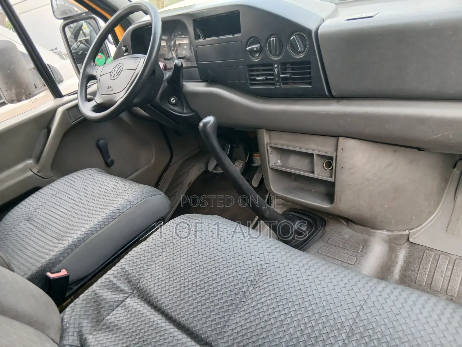 Volkswagen LT 2005 Yellow