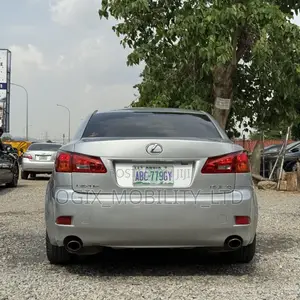 Lexus IS 2006 Silver