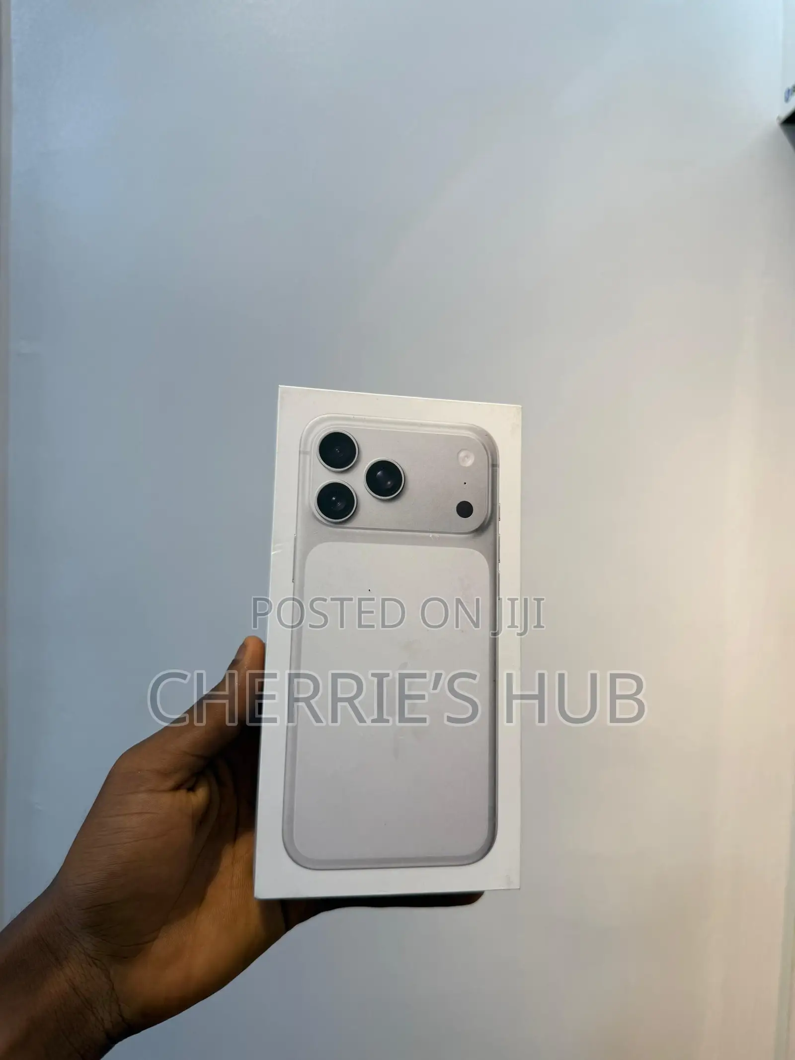 New Apple iPhone 17 Pro Max 256 GB Silver