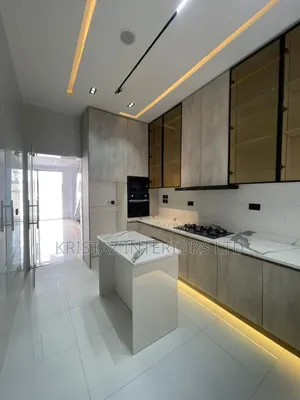4bdrm Duplex in Ikota for sale