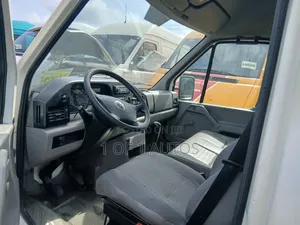 Volkswagen LT 2005 White