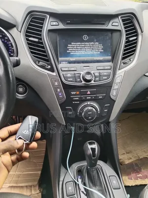 Hyundai Santa Fe 2014 Silver