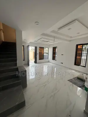 4bdrm Duplex in Lekki Phase 1 for rent