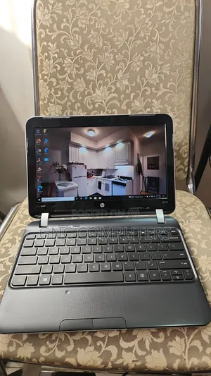 Laptop HP 3125 8GB AMD SSD 128GB