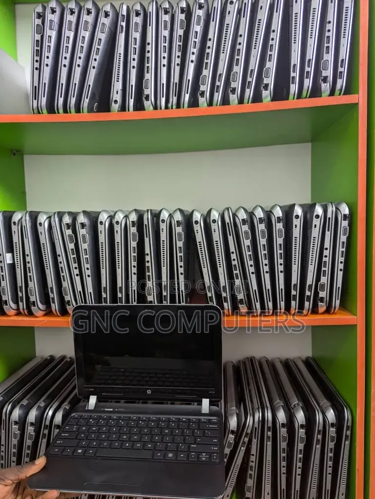 Laptop HP 3125 8GB AMD SSD 128GB