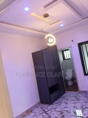 3bdrm Block of Flats in Akoto, Oluyole for rent