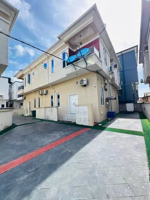 Furnished 4bdrm Duplex in Thomas Estate for rent