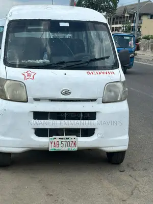Daihatsu Hijet 2010 White