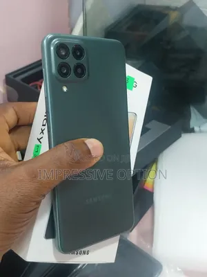 Samsung Galaxy M33 5G 128 GB Green