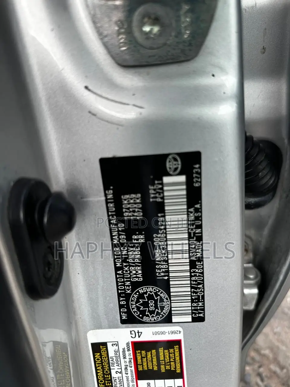 Toyota Camry LE 4dr Sedan (2.5L 4cyl 6AM) 2010 Silver