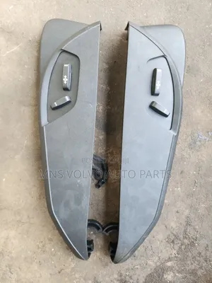 2010 Xc60,S60 Seat Control Plastic