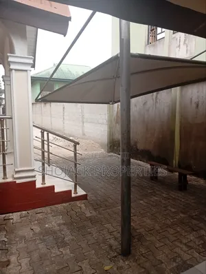 To Let: 4 Bedroom Bungalow, Gra Phase 3, Portharcourt