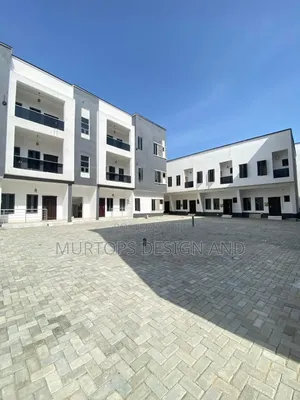 2bdrm Apartment in Crown Estate for sale