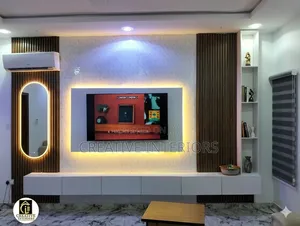 Luxury Tv Console With Mirror