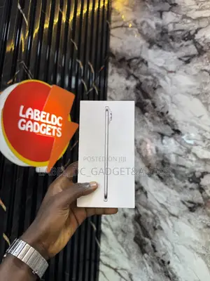 New Apple iPhone Air 256 GB White