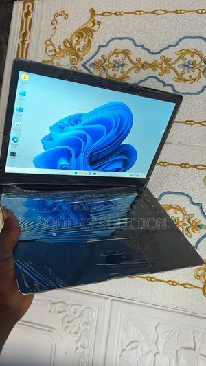 Laptop 4GB Intel Celeron SSD 60GB