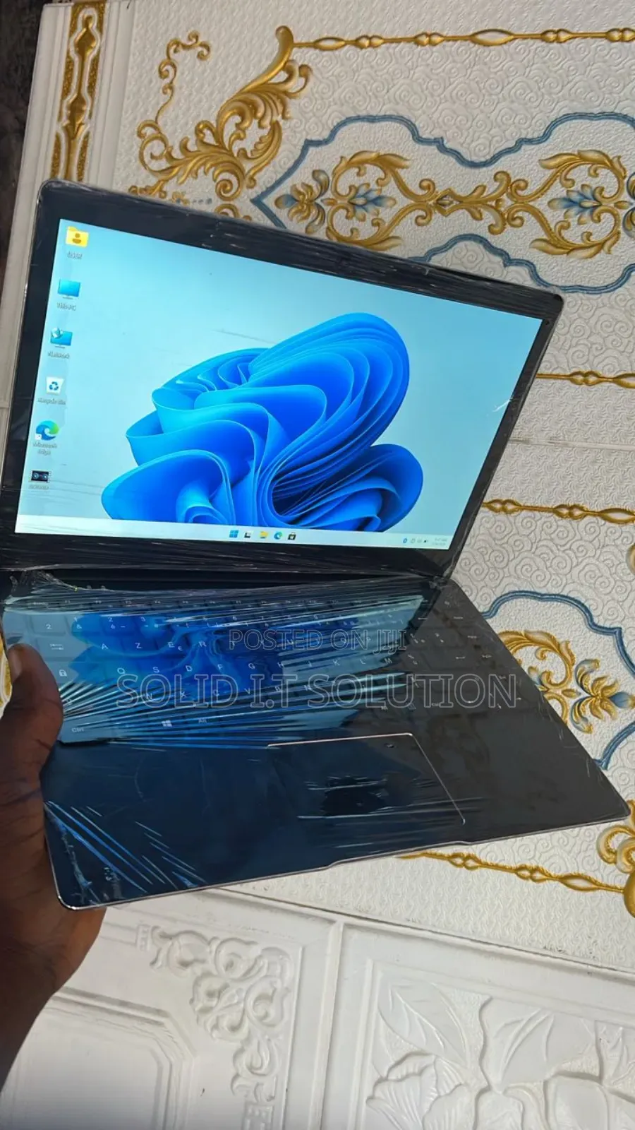 Laptop 4GB Intel Celeron SSD 60GB