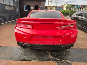 Chevrolet Camaro 2019 Red