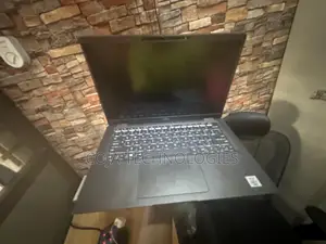 Laptop Dell Latitude 7410 1GB Intel Core i7 SSD 512GB