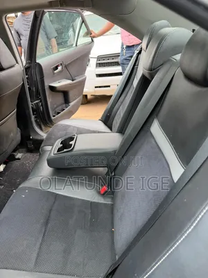 Toyota Camry SE V6 4dr Sedan (3.5L 6cyl 6A) 2013 Gray