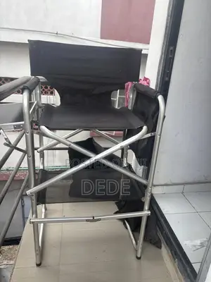 Make Up Chair
