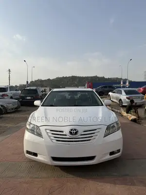 Toyota Camry 2008 White