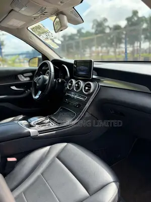 Mercedes-Benz GLC-Class 2016 Gray
