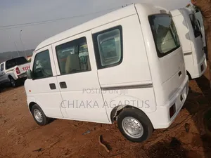 Suzuki Every 2012 White