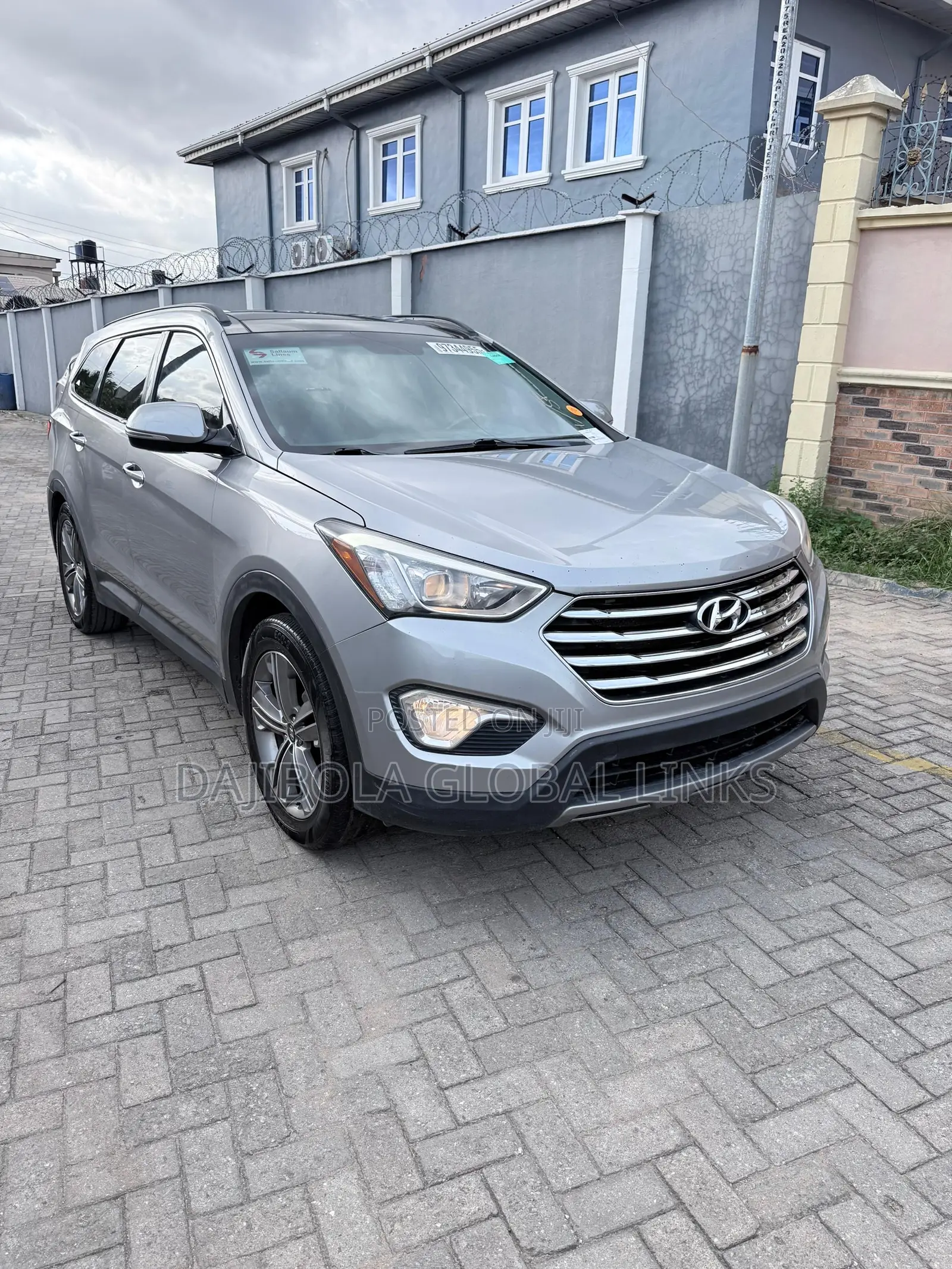 Hyundai Santa Fe 2013 Silver