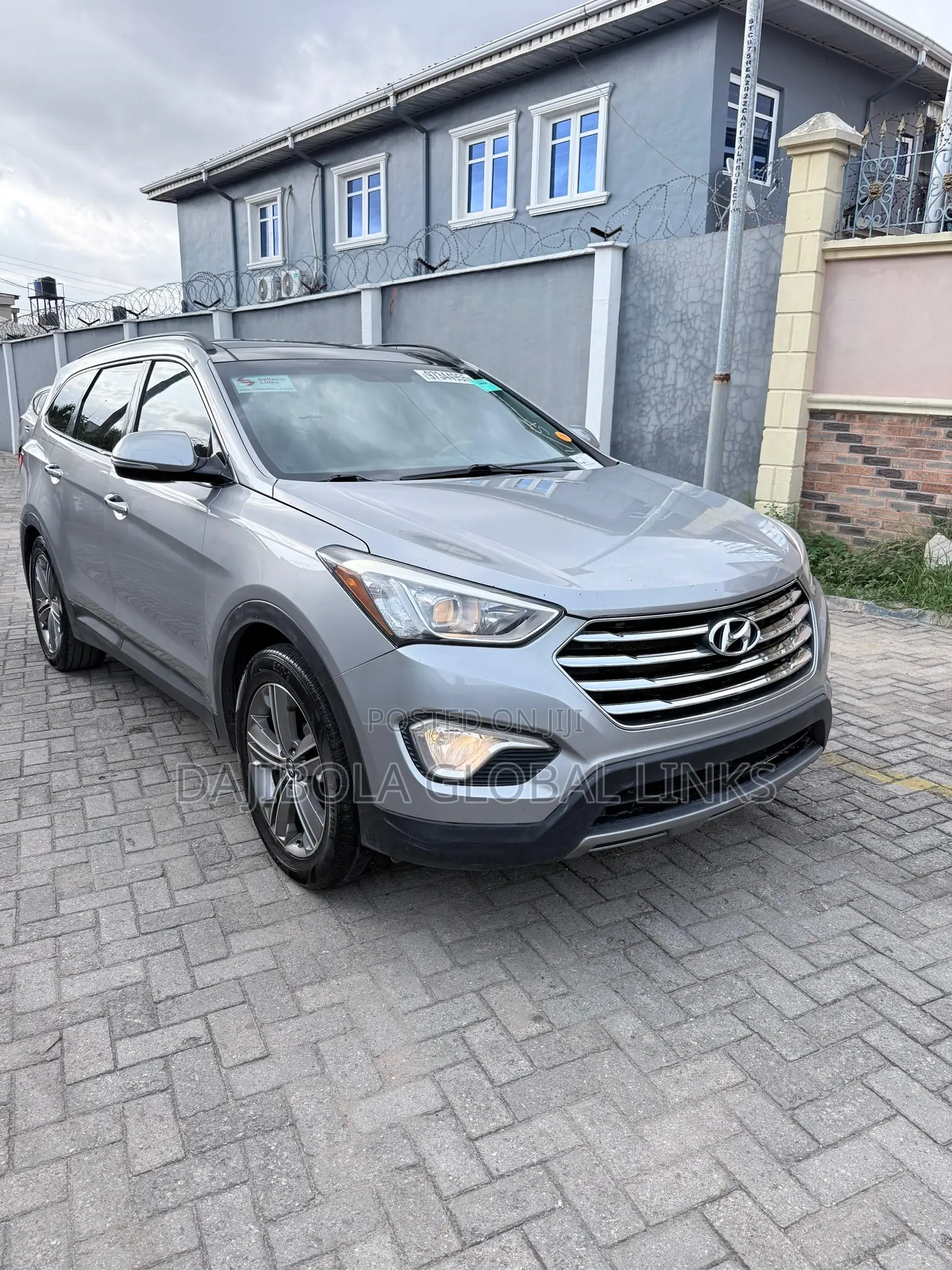 Hyundai Santa Fe 2013 Silver
