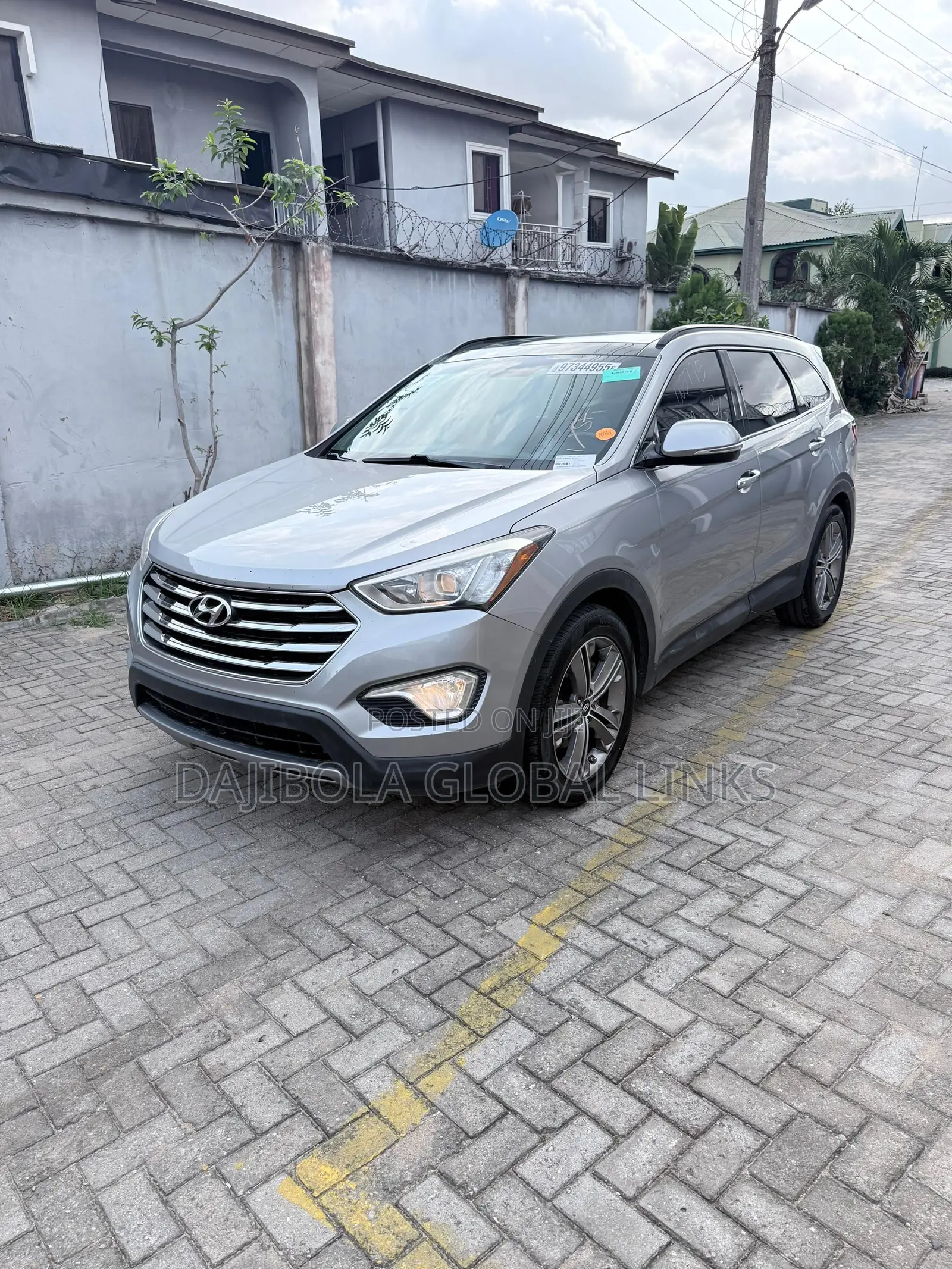 Hyundai Santa Fe 2013 Silver