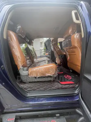Toyota Tundra Limited 5.7L V8 4x4 Double Cab 6.6 ft. box 145.7 in. WB