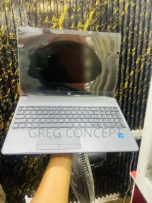 Laptop HP 250 G8 16GB Intel Core i5 SSD 256GB