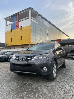 Toyota RAV4 2014 Silver