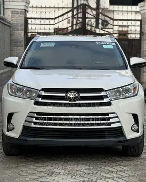 Toyota Highlander 2019 White