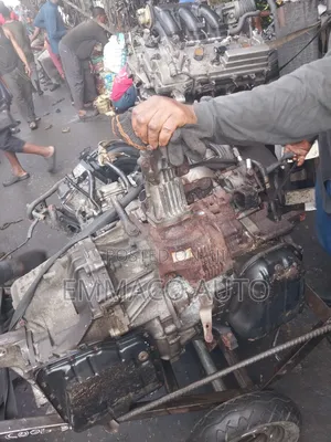 3mz Toyota Engine and Gearbox 13pin Four Wheel Drive