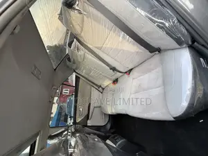 Toyota Camry XSE 4dr Sedan (2.5l 4cyl 6A) 2016 Silver