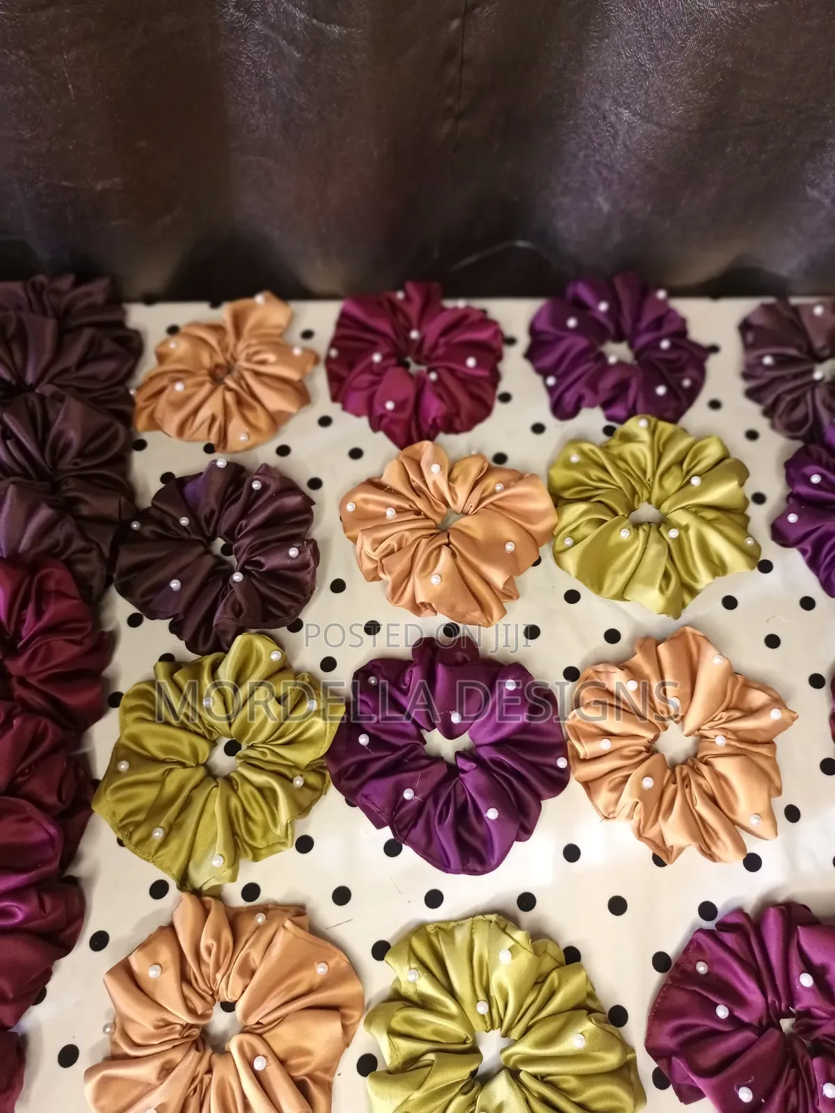 Hair Scrunchie With Bow