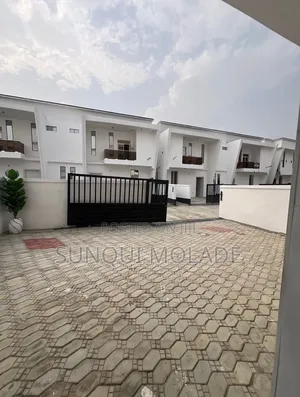 4bdrm Duplex in Ikota for rent