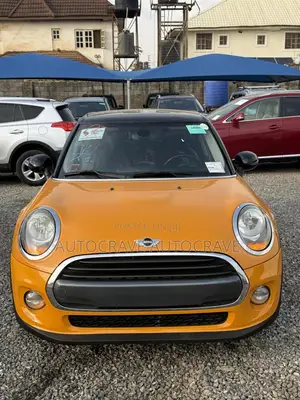 Mini Mini 2017 Yellow