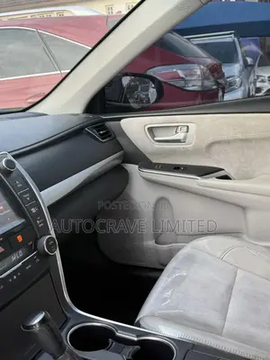 Toyota Camry XSE 4dr Sedan (2.5l 4cyl 6A) 2016 Silver