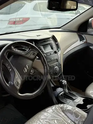 Hyundai Santa Fe Limited 4dr SUV (3.3L 6cyl 6A) 2014 White