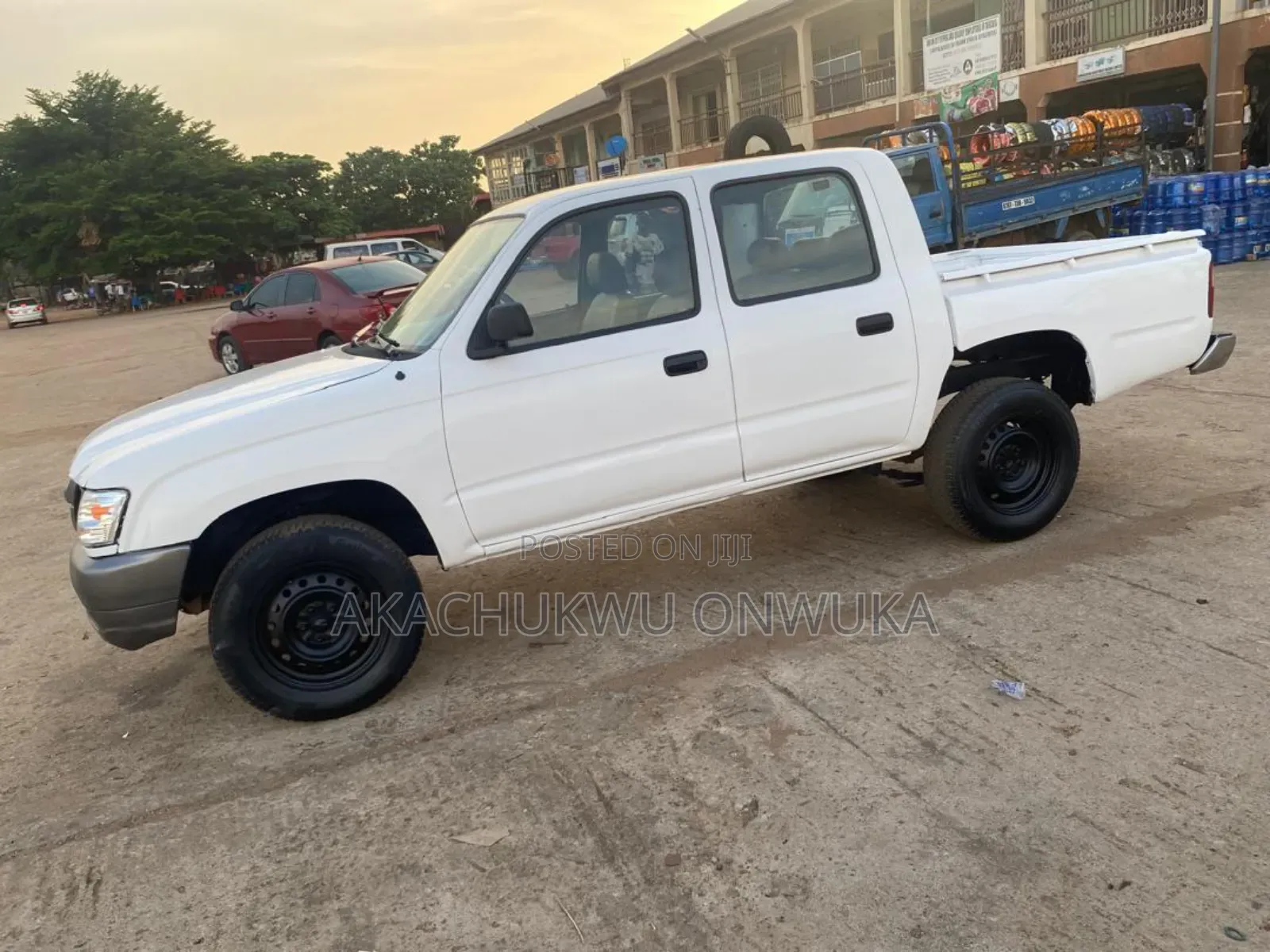 Toyota Hilux 2008 White