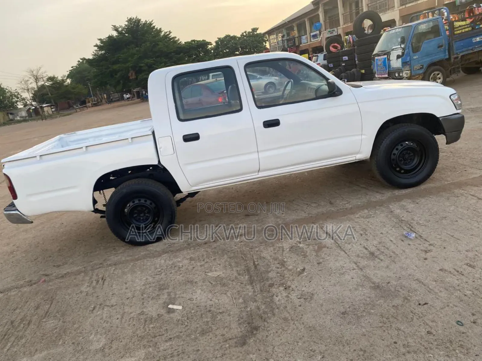 Toyota Hilux 2008 White